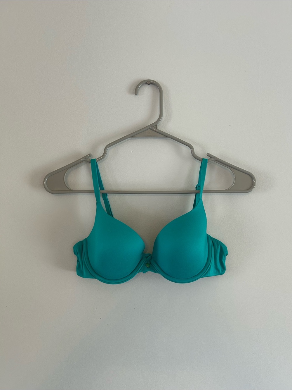 Victoria's Secret Teal Molded Push-Up Bra